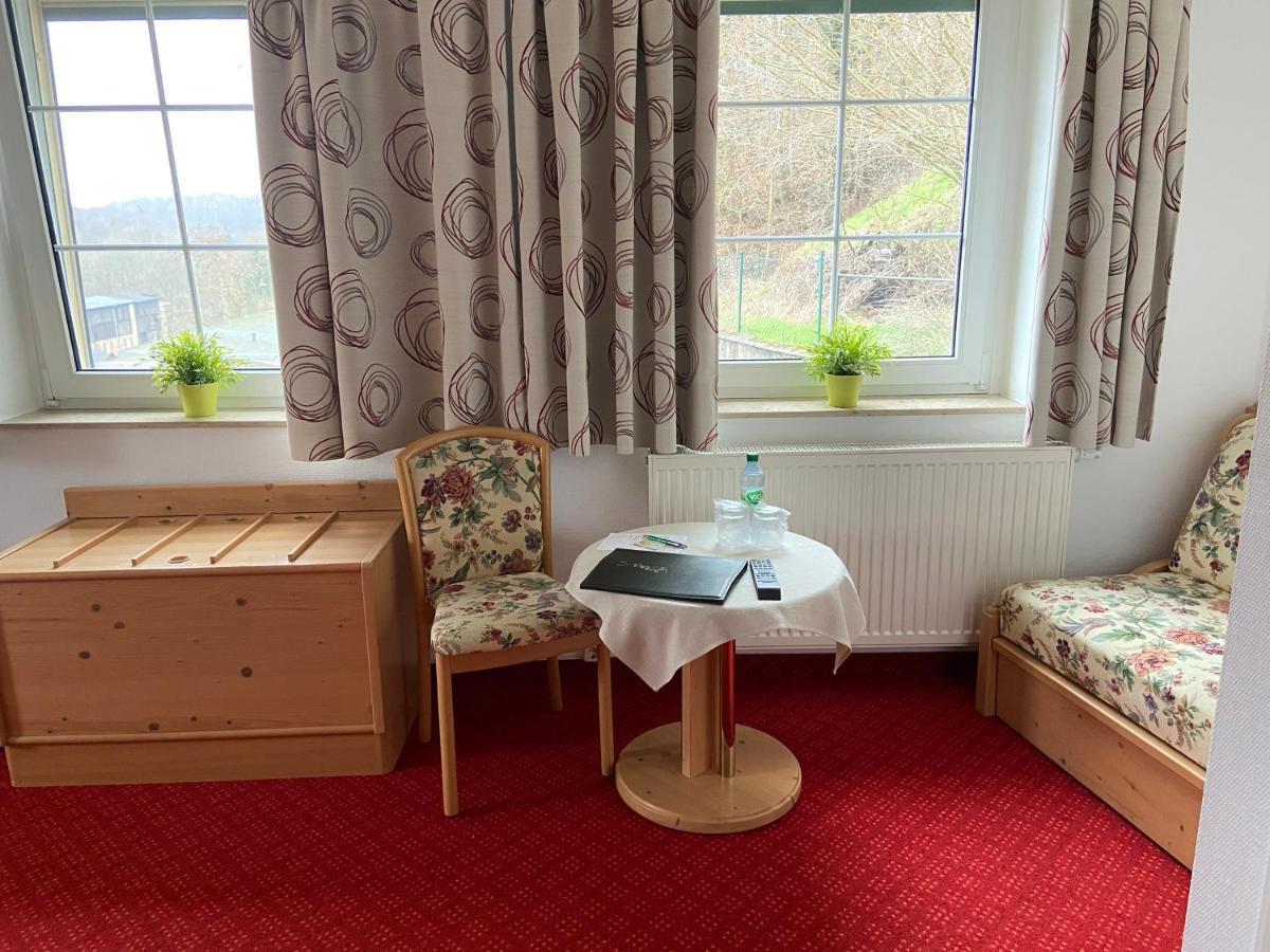 Muldenschlosschen Otel Lunzenau Dış mekan fotoğraf